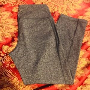 Old Navy Active Wear Capris